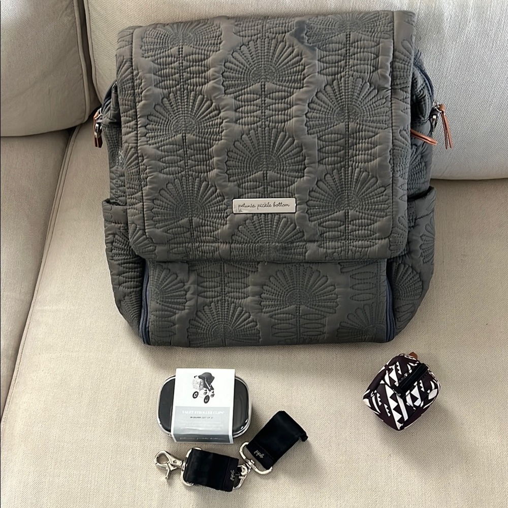 Petunia Pickle Bottom Grey Quilted diaper bag w/extras